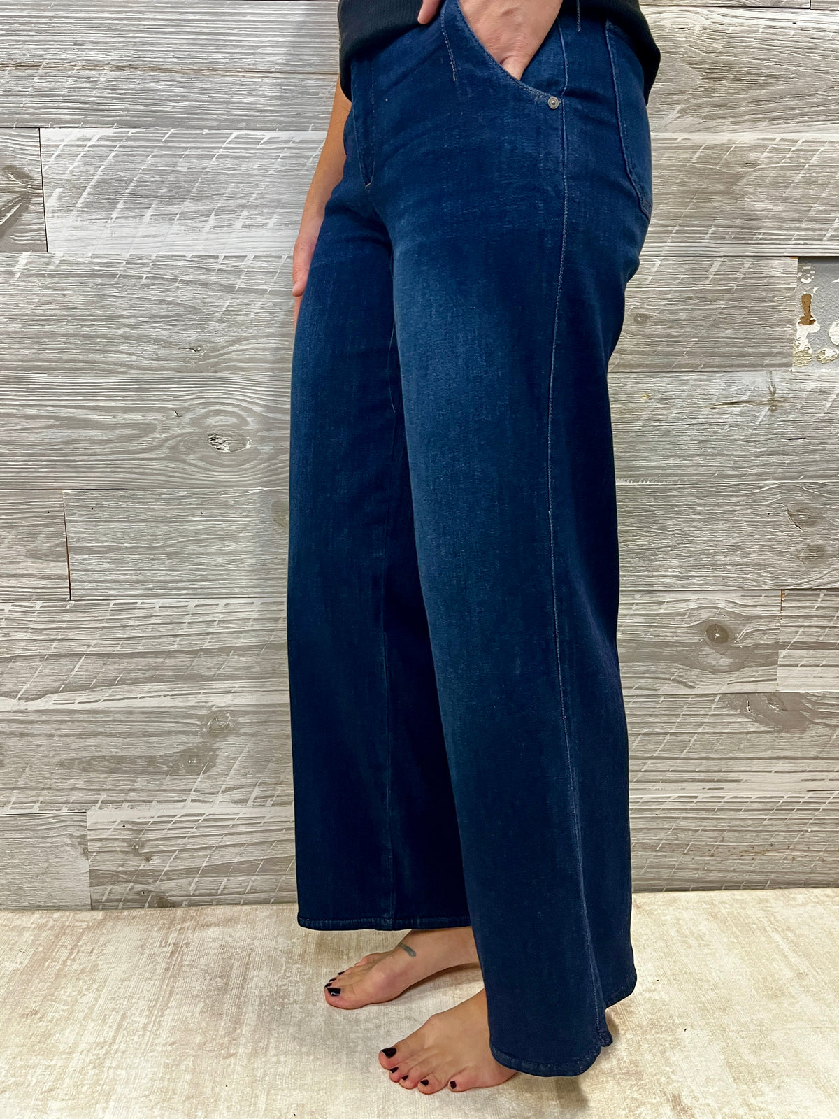 Democracy Neenah Trouser