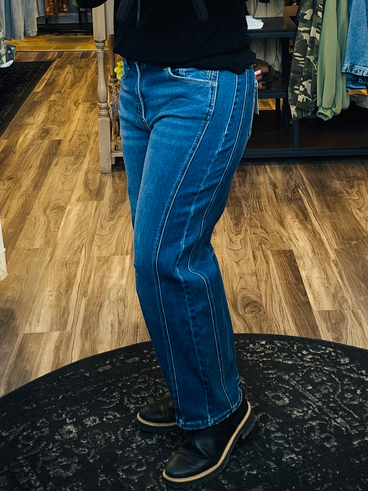 Donovan Barrel Jeans