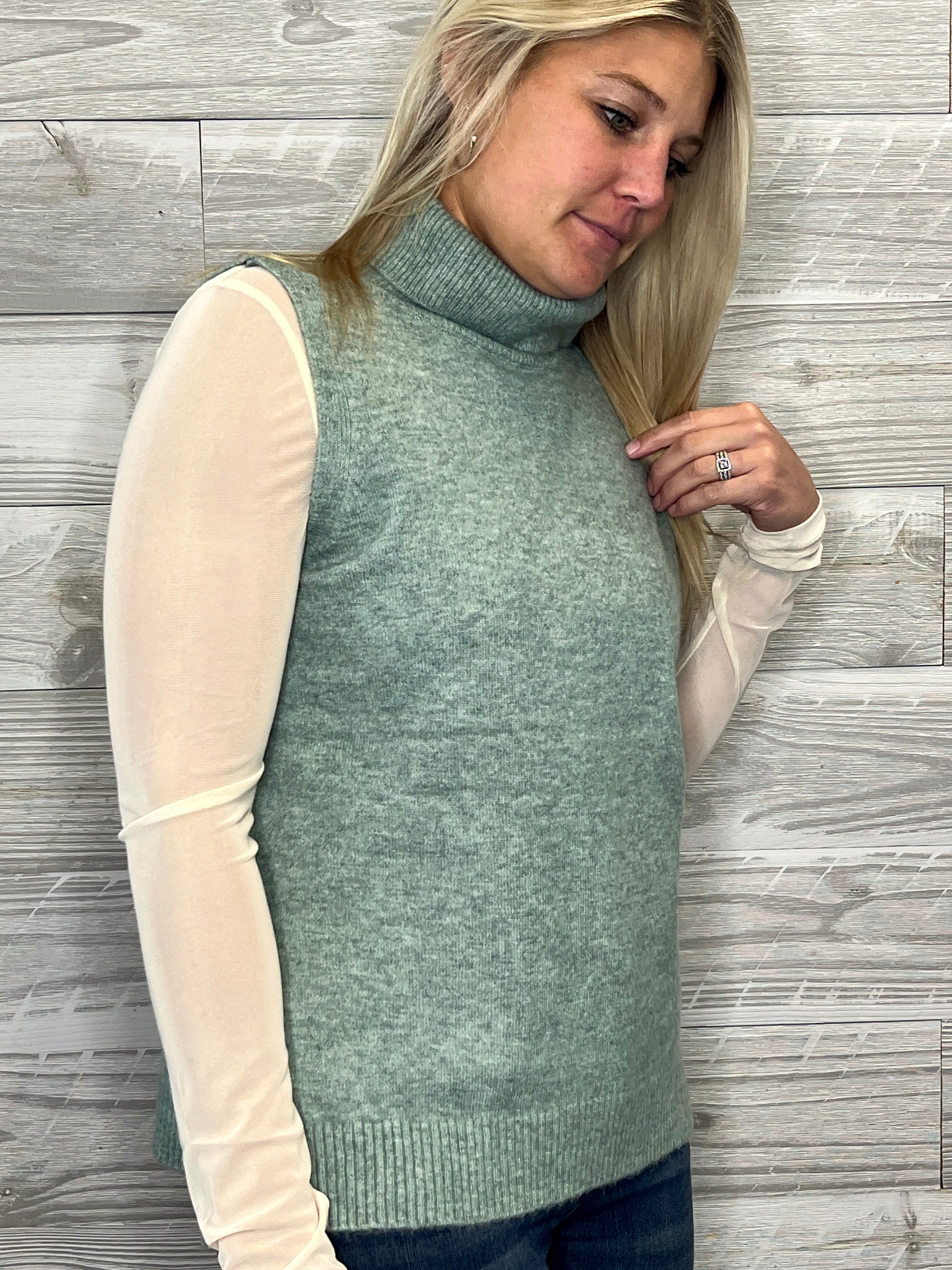 Kincaid Turtleneck Vest