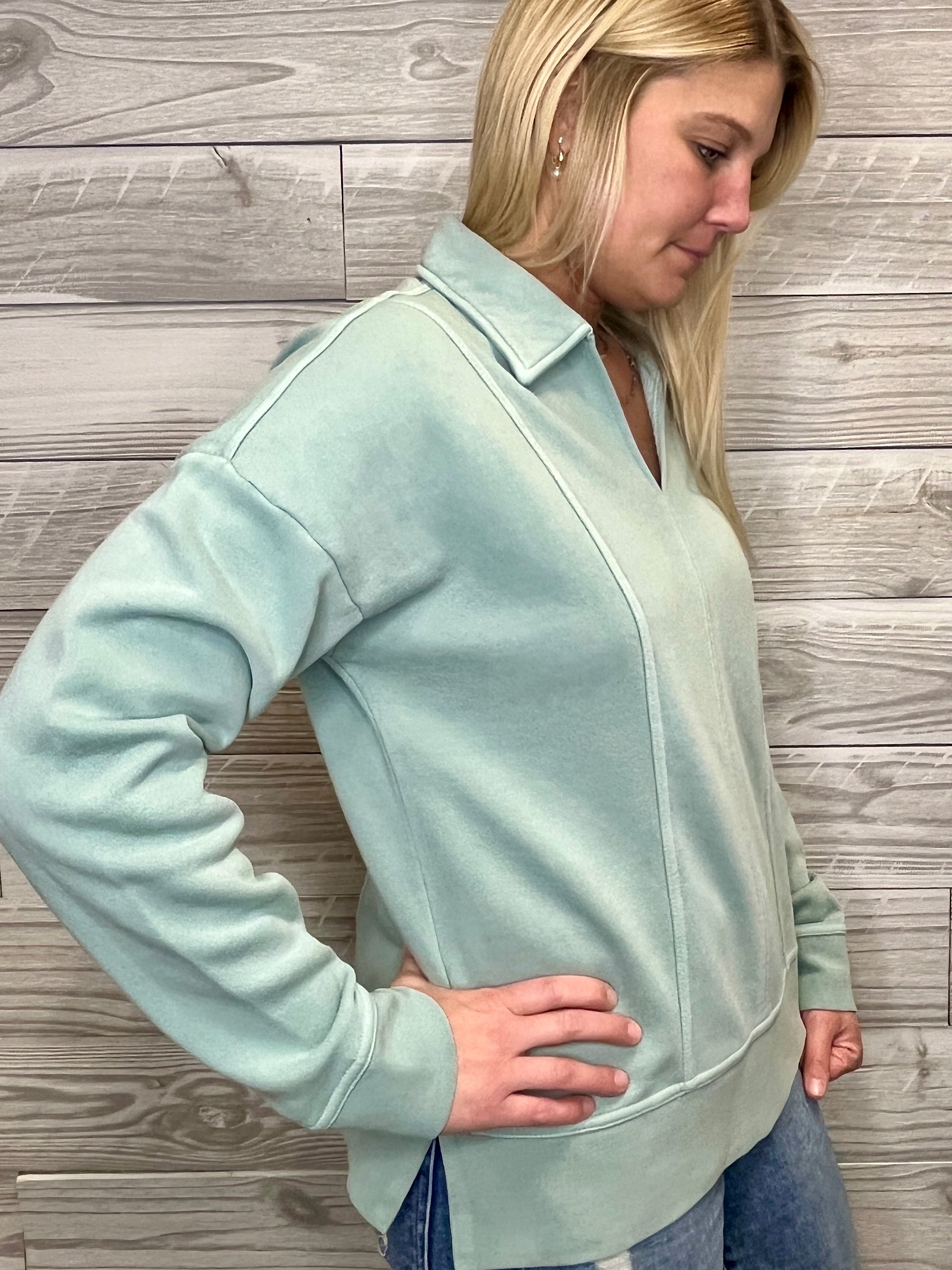 Capri Sweatshirt