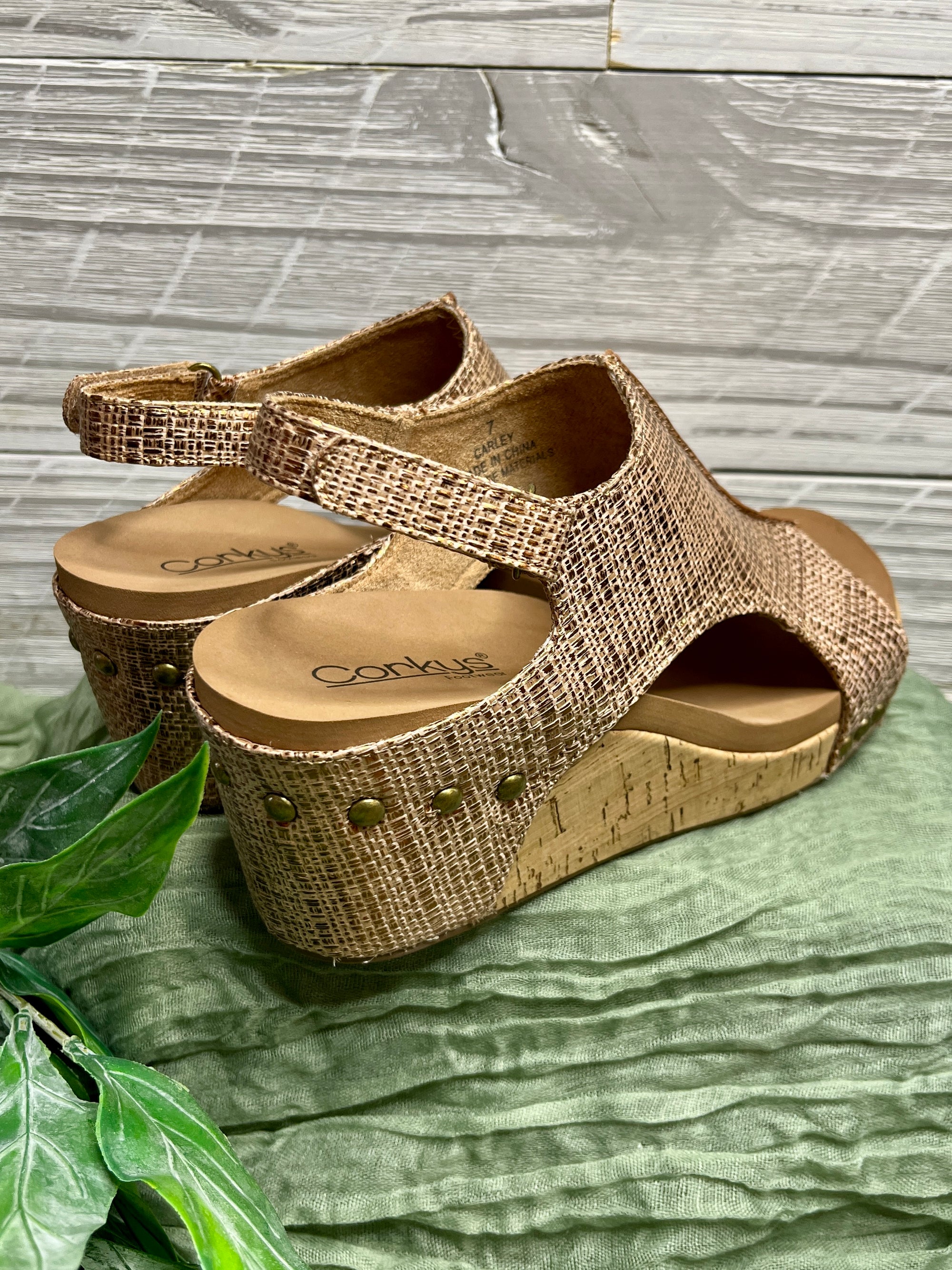 Corky's Carley in Bronze Raffia