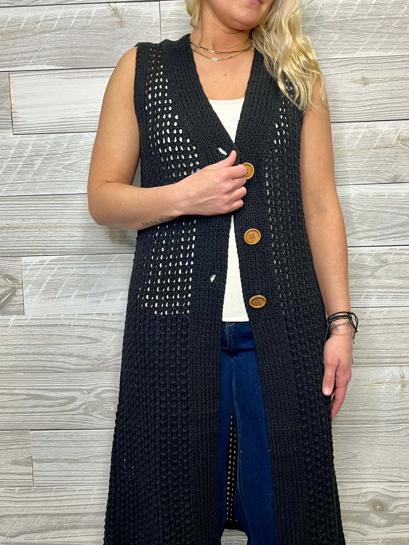 Tuni Long Black Cardigan