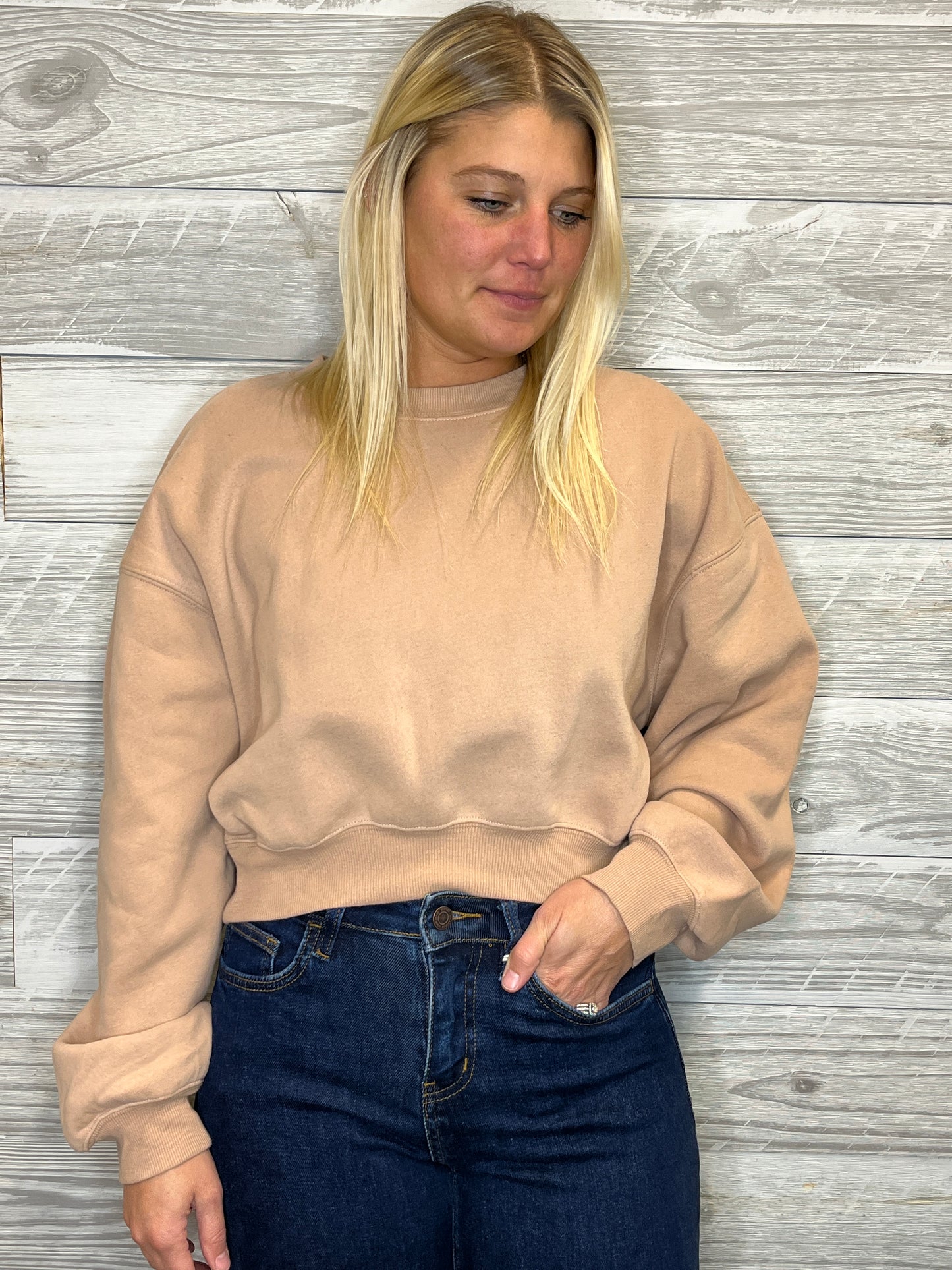 Every Day Cropped Sweatshirt