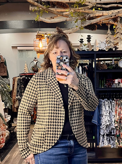 Leslie Houndstooth Blazer