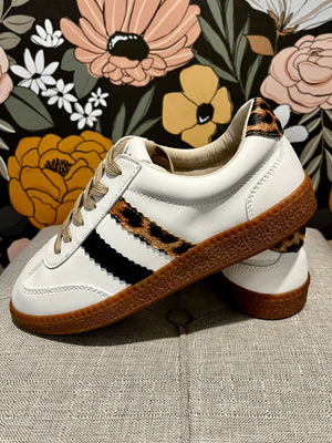 Corky's Heads Up Sneaker