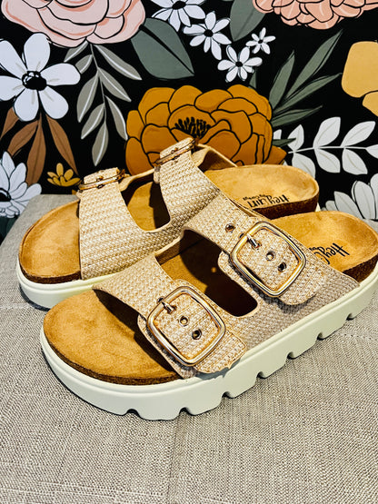 Corkys Rumor Has It in Ivory