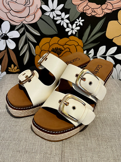 Corky's Manifest in Ivory