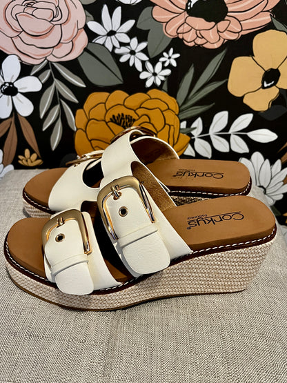 Corky's Manifest in Ivory