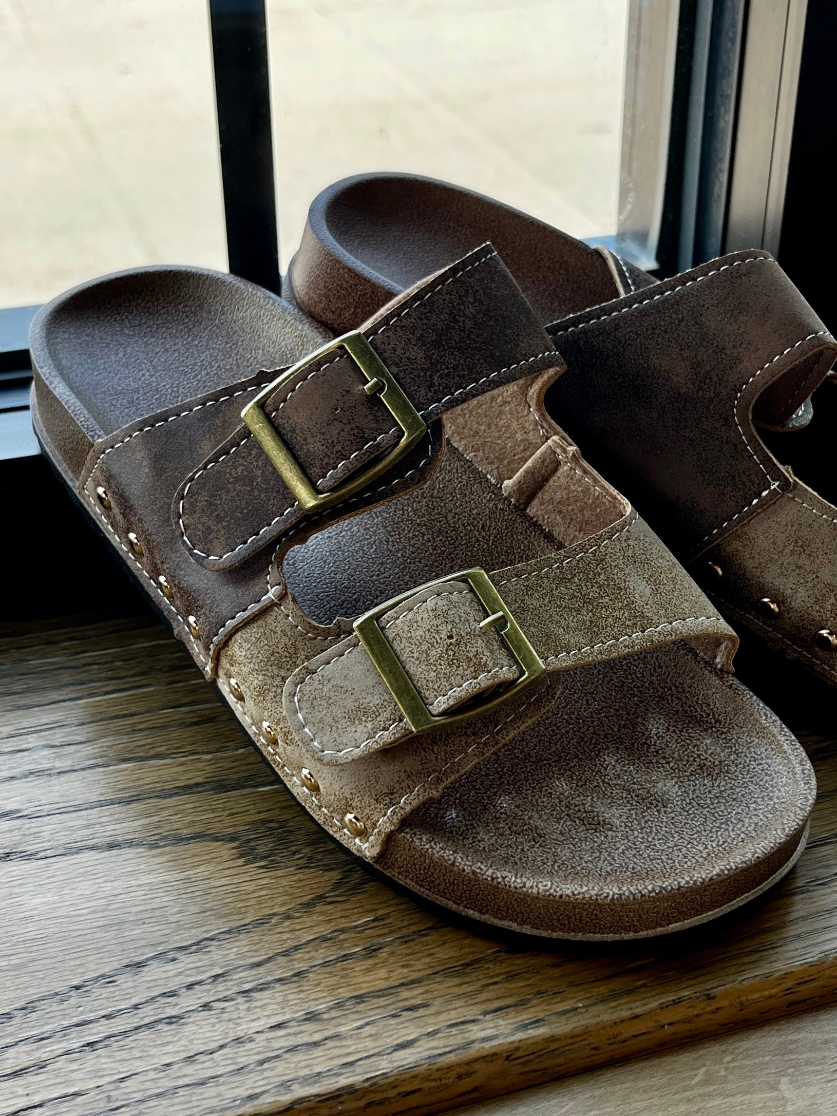 Casey Two-Tone Sandal