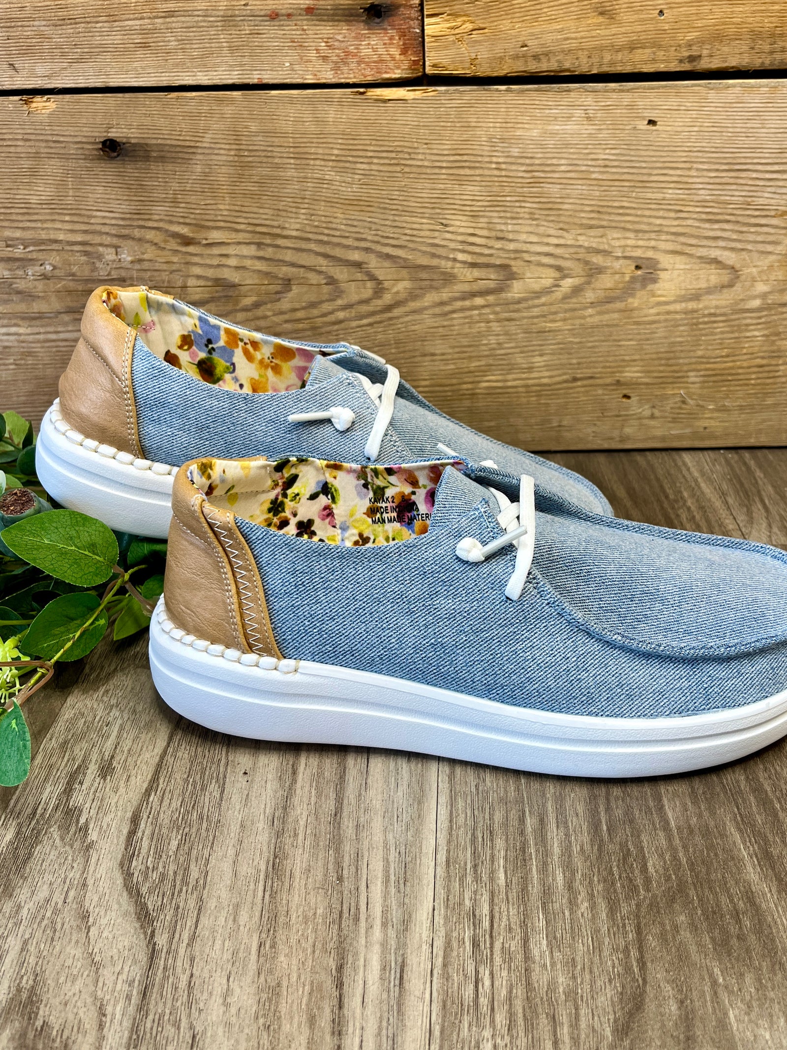 Corky's Kayak in Blue Denim