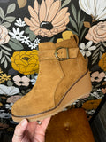 Corky's Intuition in Camel