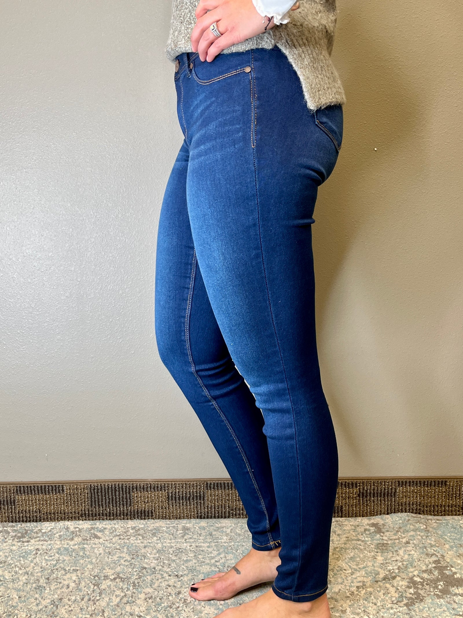 1822 Denim Lennox Tall Skinny Jea